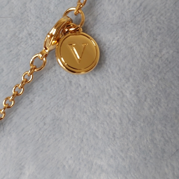 Vince Camuto ~Gold/Crystal Triple Pave Circle Lariat Necklace. NWT. - Picture 9 of 9